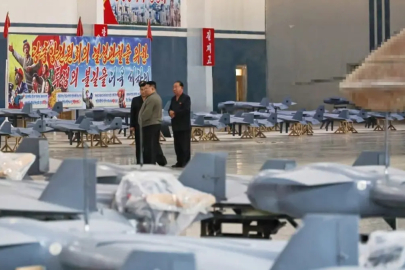 Dünyaya ''yeni silah'' gözdağı! Kim: Düşmanlarımıza tedavisi olmayan baş ağrısı yaşatacak
