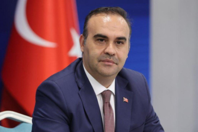 Bakan Kacır: Kamu yatırımlarının yüzde 2'sini yapay zeka projelerine ayıracağız