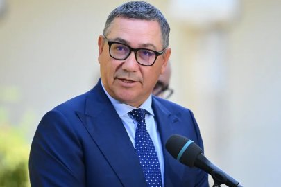 Hükümetine tepki gösterip göreve talip oldu: Türkiye için her şeyi yapardım