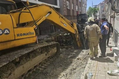 Bayrampaşa'da yol çöktü, 36 yaşındaki işçi öldü