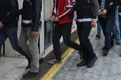 İstanbul merkezli 3 ilde FETÖ operasyonu: Milyonlarca lira ele geçirildi