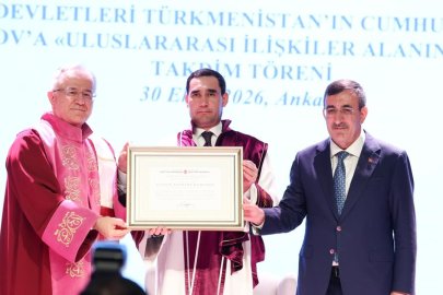 Hacettepe Üniversitesi'nden Türkmenistan lideri Berdimuhammedov'a fahri doktora